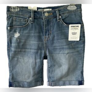 Signature Gold By Levi Strauss Girls Distressed Medium Wash Bermuda Shorts 12